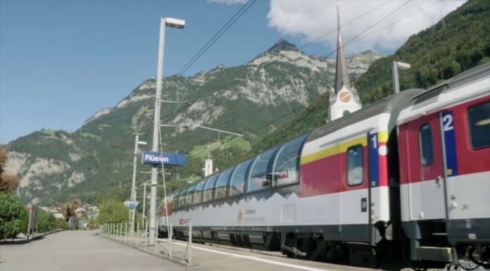 Gotthard Panorama Express
